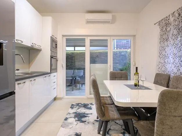 Mediterrano * Kaštela